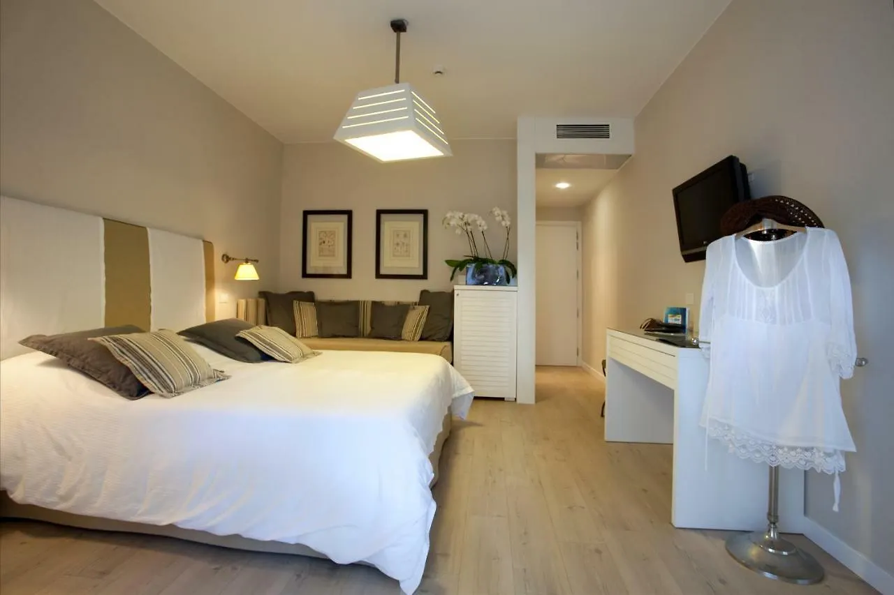 Hotel Mediterraneo Suite&Residence Lido di Jesolo 4*,