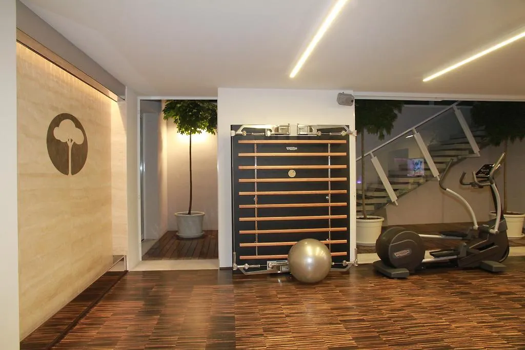 Hotel Mediterraneo Suite&Residence Lido di Jesolo 4*,  Italy